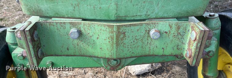 image for item IJ9692 John Deere loader