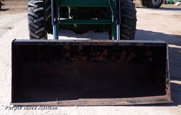 image for item IS9417 1988 John Deere 4450  MFWD tractor