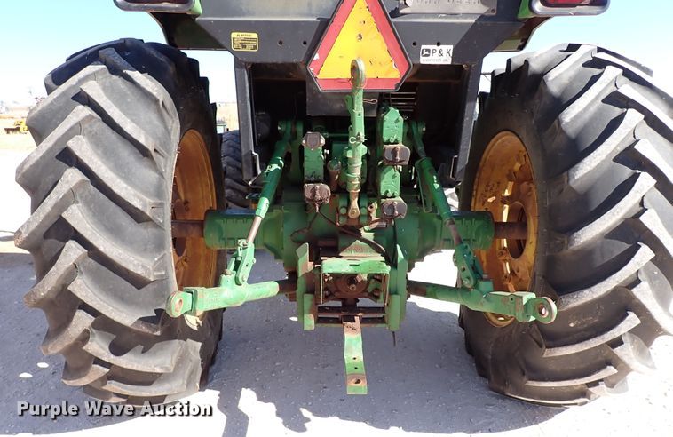 image for item IS9417 1988 John Deere 4450  MFWD tractor