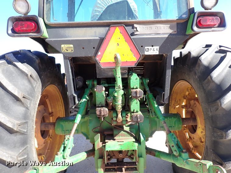 image for item IS9417 1988 John Deere 4450  MFWD tractor