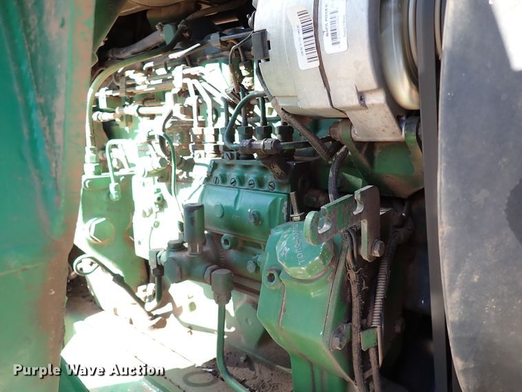 image for item IS9417 1988 John Deere 4450  MFWD tractor
