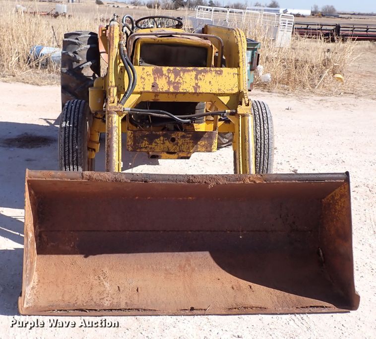 image for item IS9418 Massey Ferguson MF20  tractor