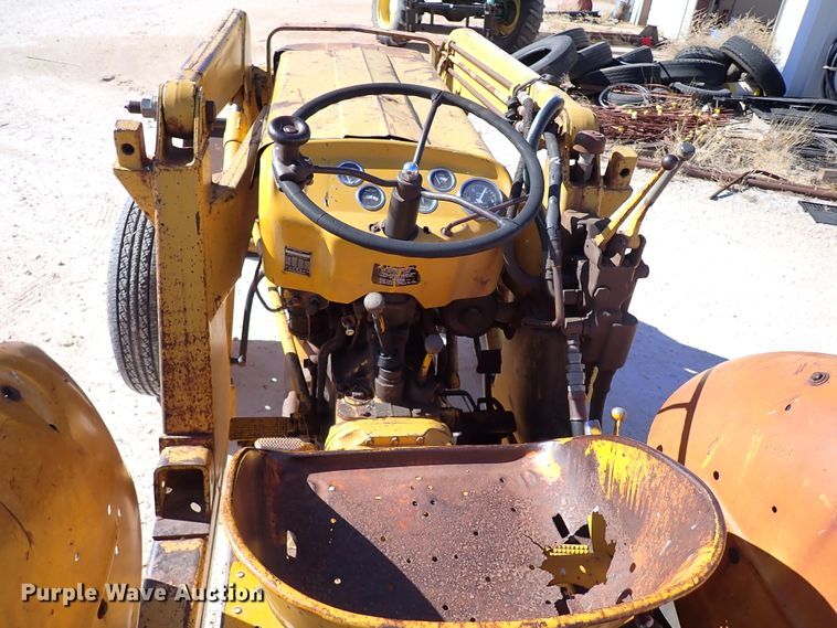 image for item IS9418 Massey Ferguson MF20  tractor