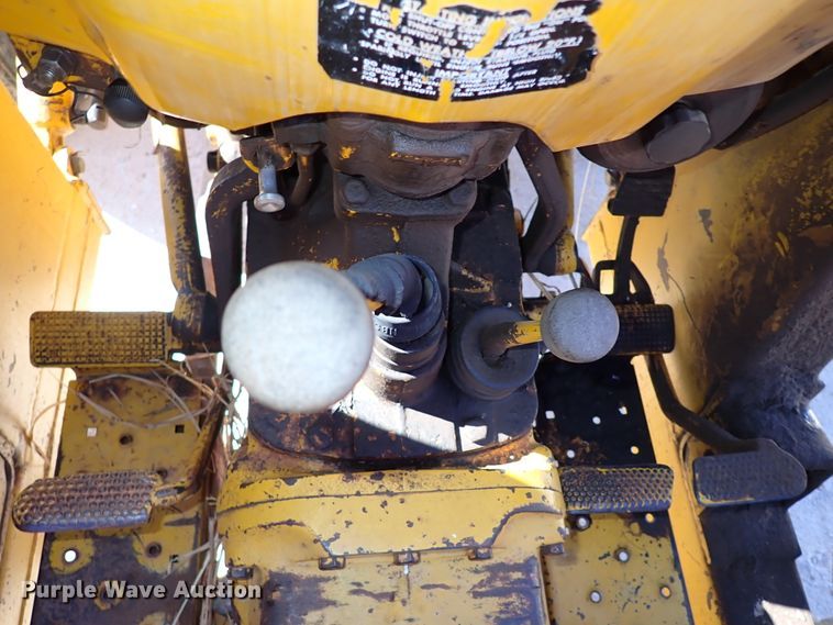 image for item IS9418 Massey Ferguson MF20  tractor