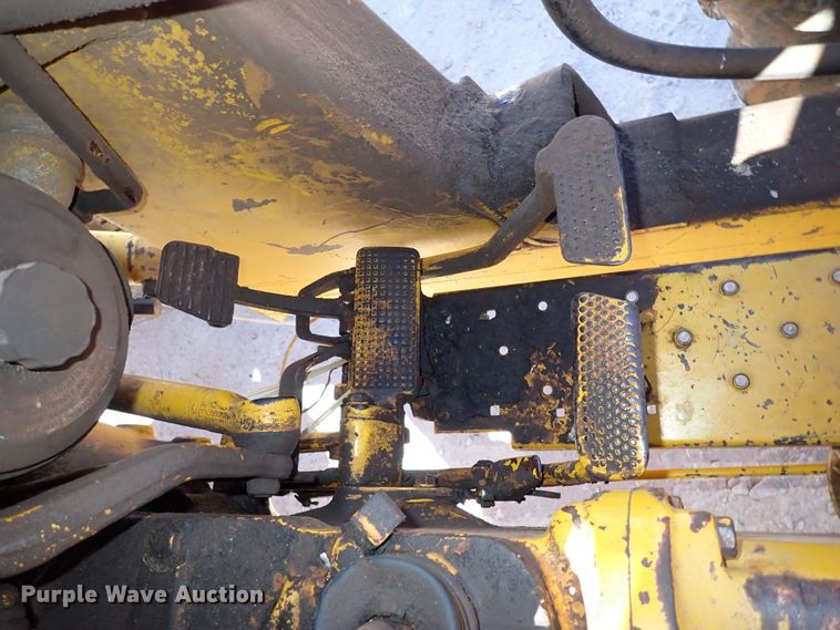 image for item IS9418 Massey Ferguson MF20  tractor