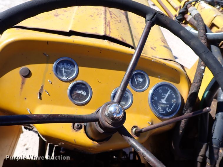 image for item IS9418 Massey Ferguson MF20  tractor