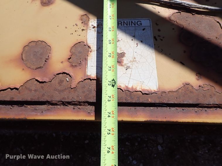 image for item IS9418 Massey Ferguson MF20  tractor