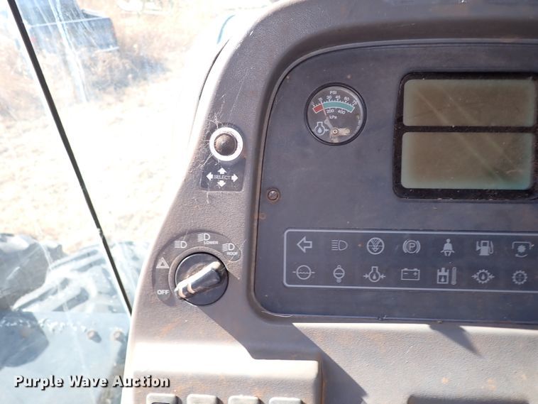 image for item IS9425 1994 Ford 9280  4WD tractor