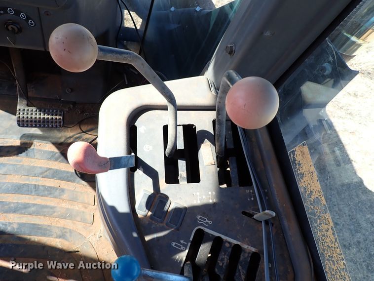 image for item IS9425 1994 Ford 9280  4WD tractor