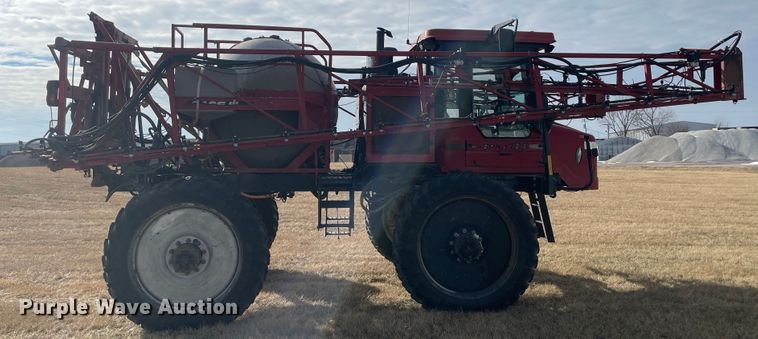 image for item JK9803 2006 Case IH SPX3185  sprayer