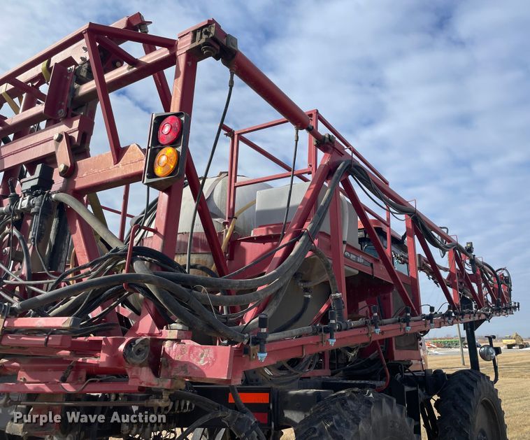 image for item JK9803 2006 Case IH SPX3185  sprayer