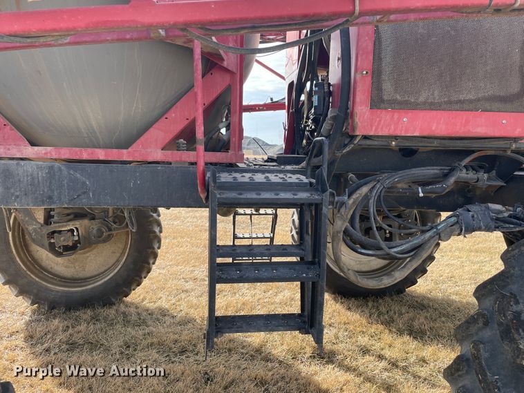 image for item JK9803 2006 Case IH SPX3185  sprayer