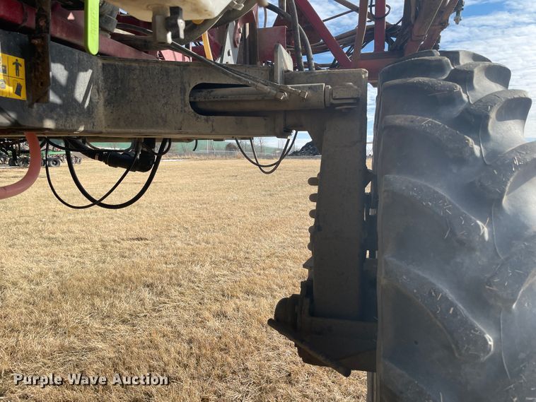 image for item JK9803 2006 Case IH SPX3185  sprayer