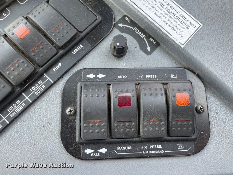 image for item JK9803 2006 Case IH SPX3185  sprayer