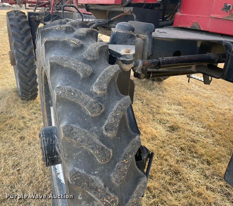 image for item JK9803 2006 Case IH SPX3185  sprayer