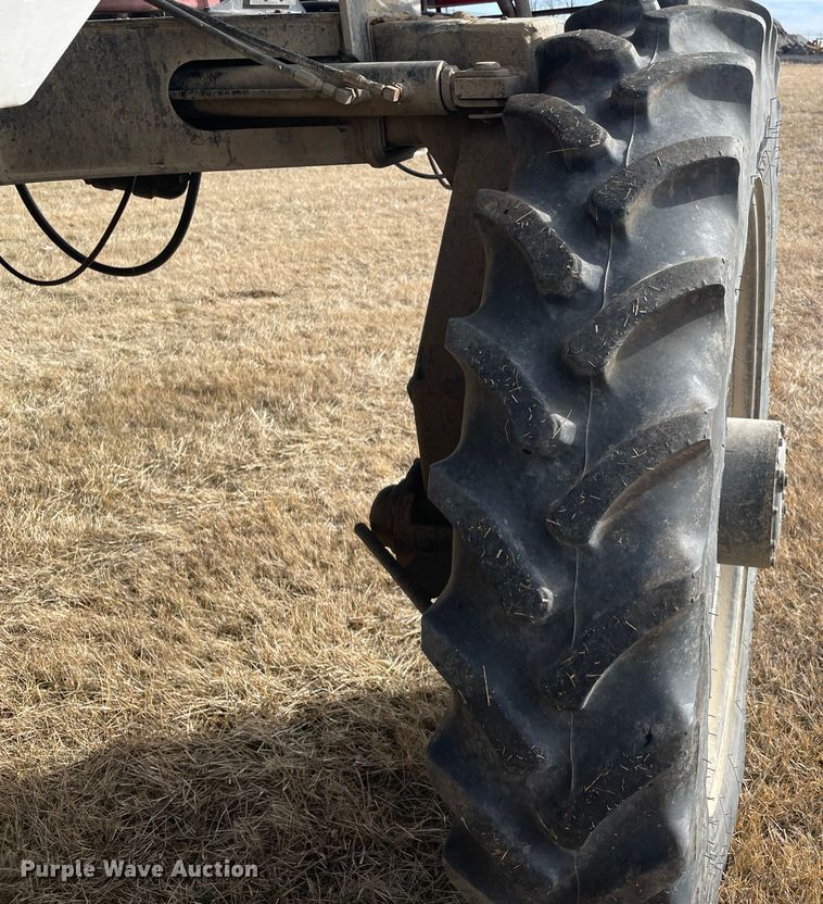 image for item JK9803 2006 Case IH SPX3185  sprayer