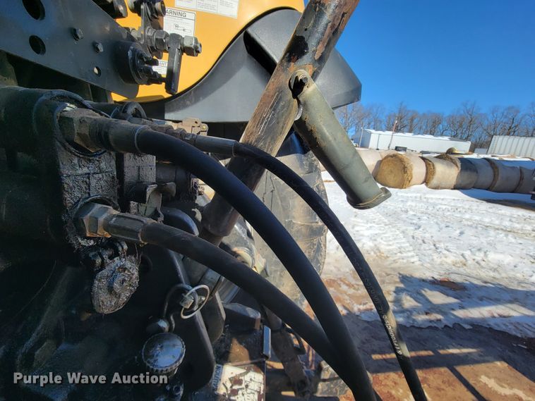 image for item JP9031 Hesston 5021  hay rake