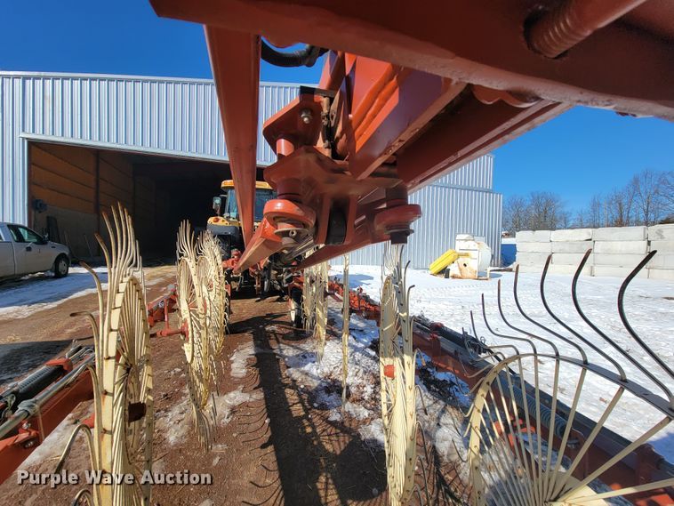image for item JP9031 Hesston 5021  hay rake