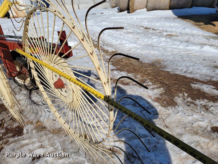 image for item JP9031 Hesston 5021  hay rake