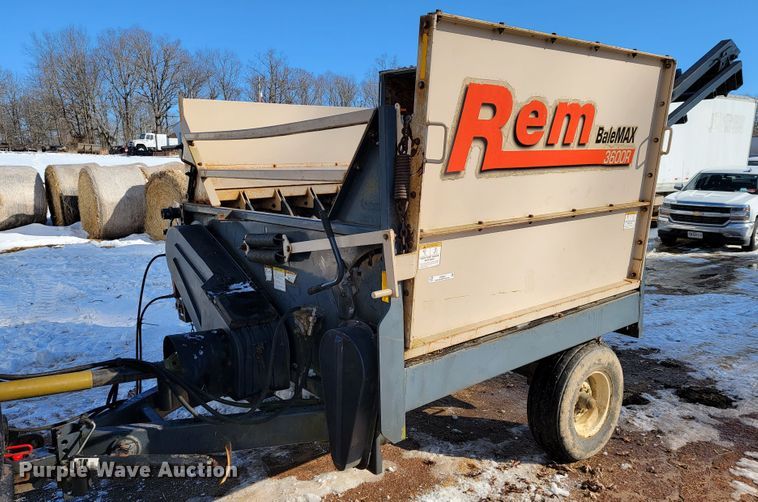 image for item JP9033 Rem BaleMAX 3600R  bale processor