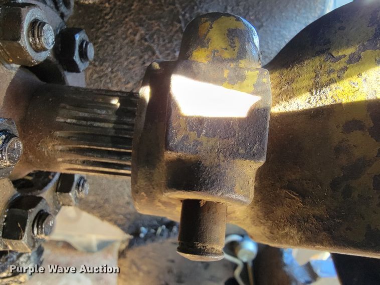 image for item JP9033 Rem BaleMAX 3600R  bale processor