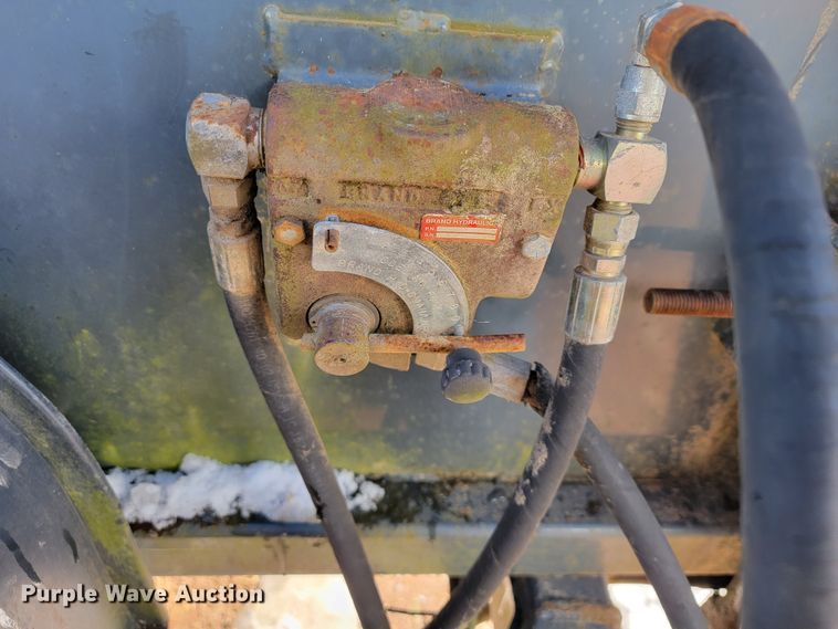 image for item JP9033 Rem BaleMAX 3600R  bale processor