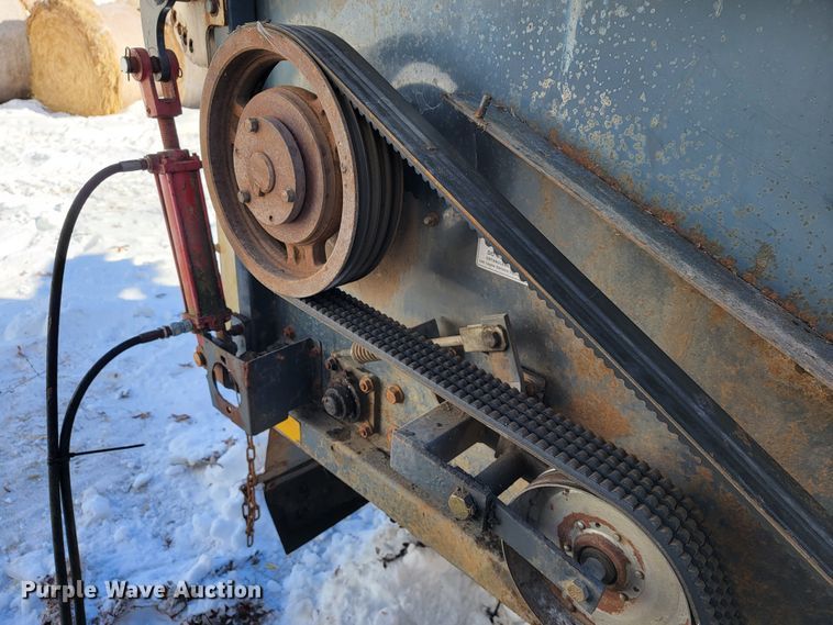 image for item JP9033 Rem BaleMAX 3600R  bale processor