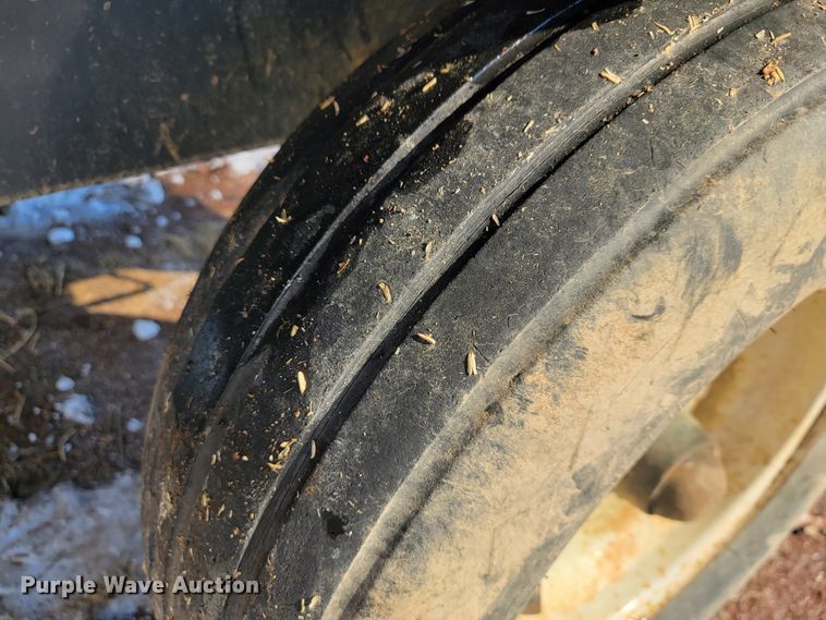 image for item JP9033 Rem BaleMAX 3600R  bale processor