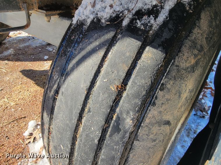 image for item JP9033 Rem BaleMAX 3600R  bale processor