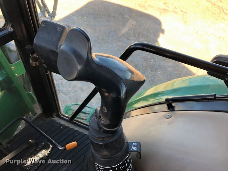 image for item JS9716 2013 John Deere 5065E  tractor