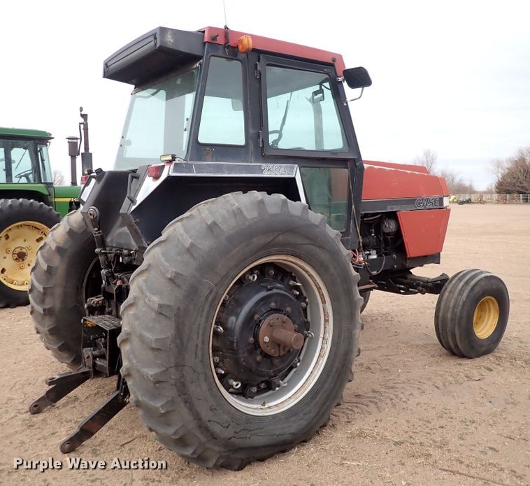 image for item JT9981 Case IH 2394  tractor