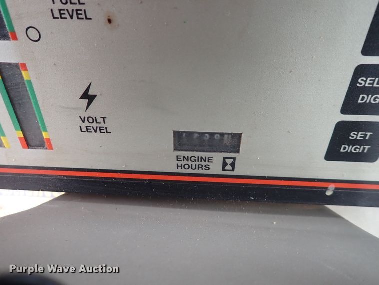 image for item JT9981 Case IH 2394  tractor