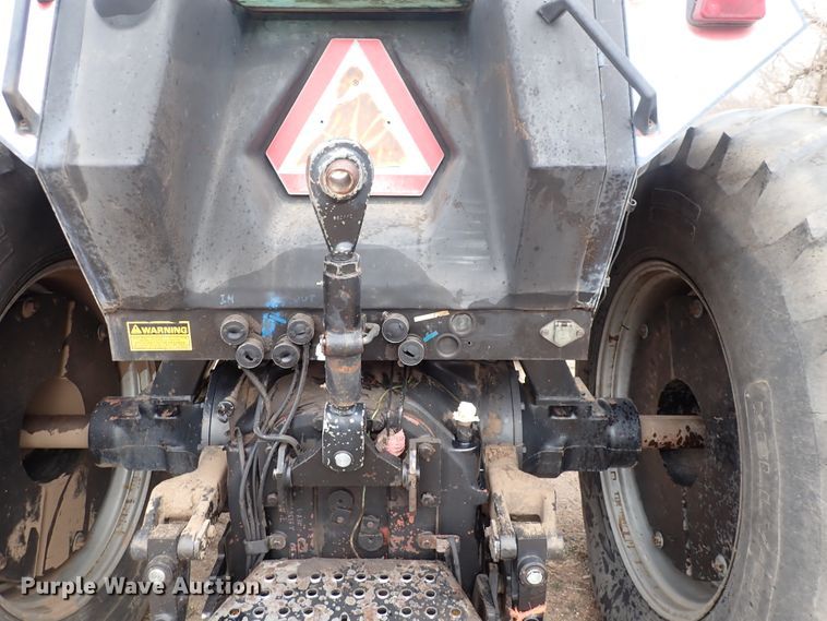 image for item JT9981 Case IH 2394  tractor