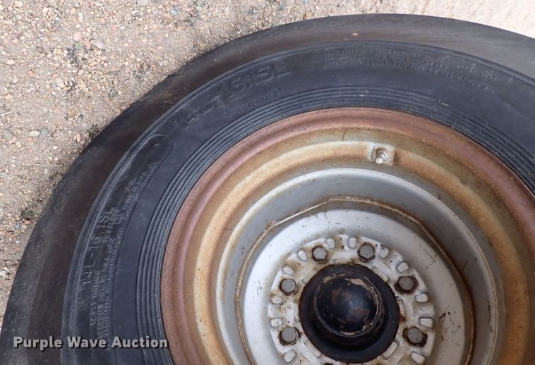 image for item JT9981 Case IH 2394  tractor