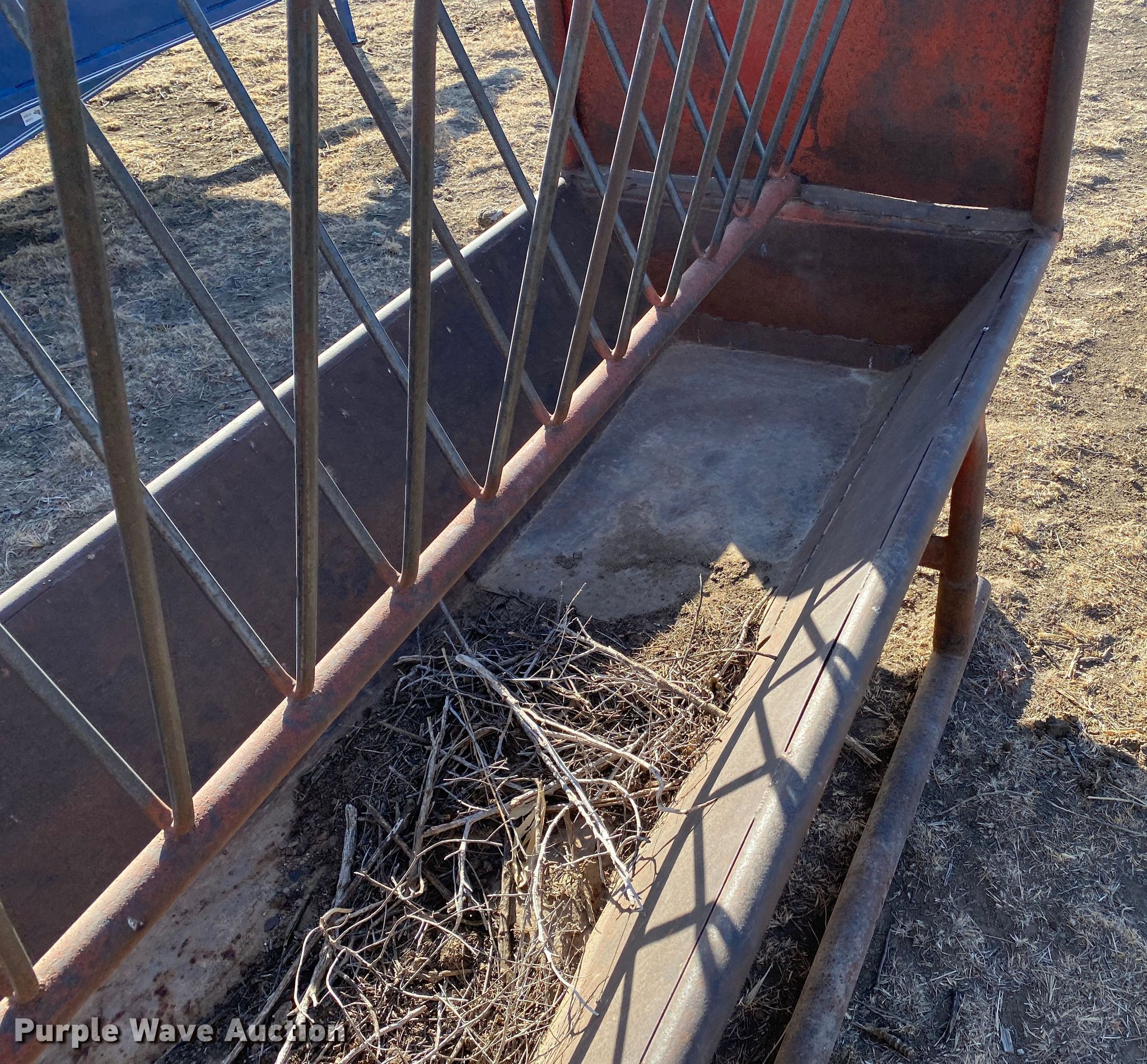 (3) feeders in Sublette, KS Item DL1471 sold Purple Wave