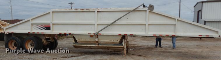 image for item DF0295 2013 Dakota  bottom dump trailer