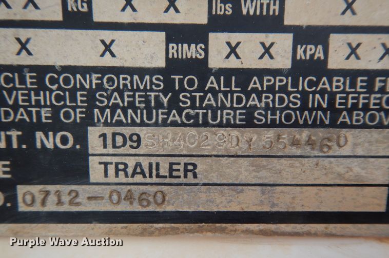 image for item DF0295 2013 Dakota  bottom dump trailer