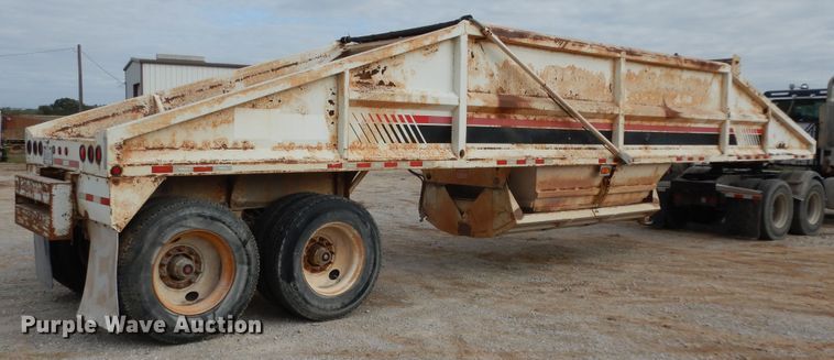 image for item DF0296 2013 Dakota  bottom dump trailer