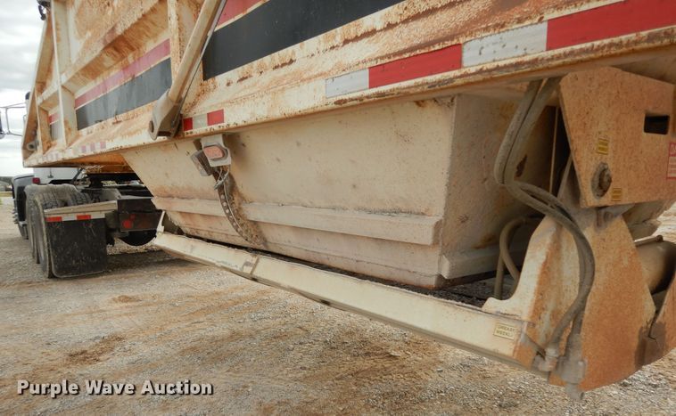 image for item DF0296 2013 Dakota  bottom dump trailer