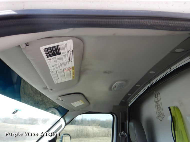 image for item DH7332 2012 Ford E350 Super Duty  box truck