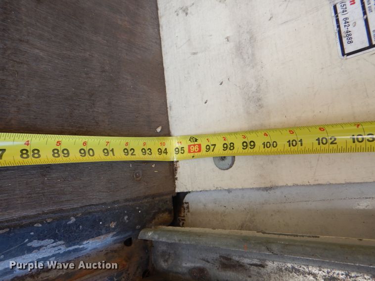 image for item DH7332 2012 Ford E350 Super Duty  box truck