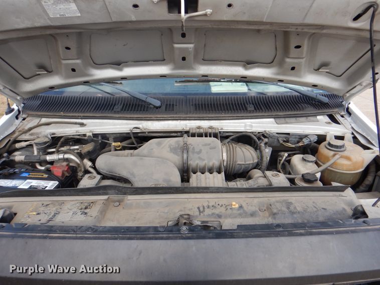 image for item DH7332 2012 Ford E350 Super Duty  box truck