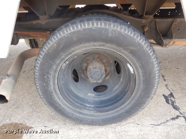 image for item DH7332 2012 Ford E350 Super Duty  box truck