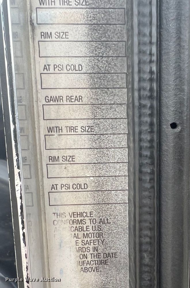 image for item DH8154 1994 Kenworth T800  semi truck