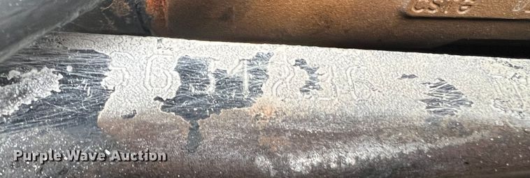 image for item DH8154 1994 Kenworth T800  semi truck