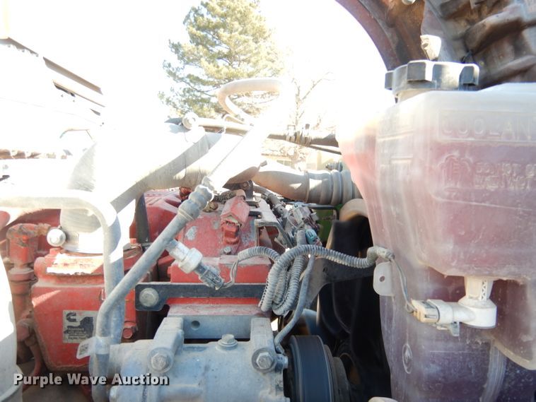 image for item DH8860 2015 Kenworth T880  semi truck