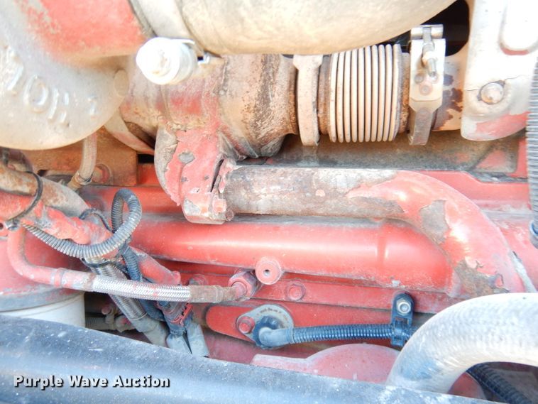 image for item DH8860 2015 Kenworth T880  semi truck