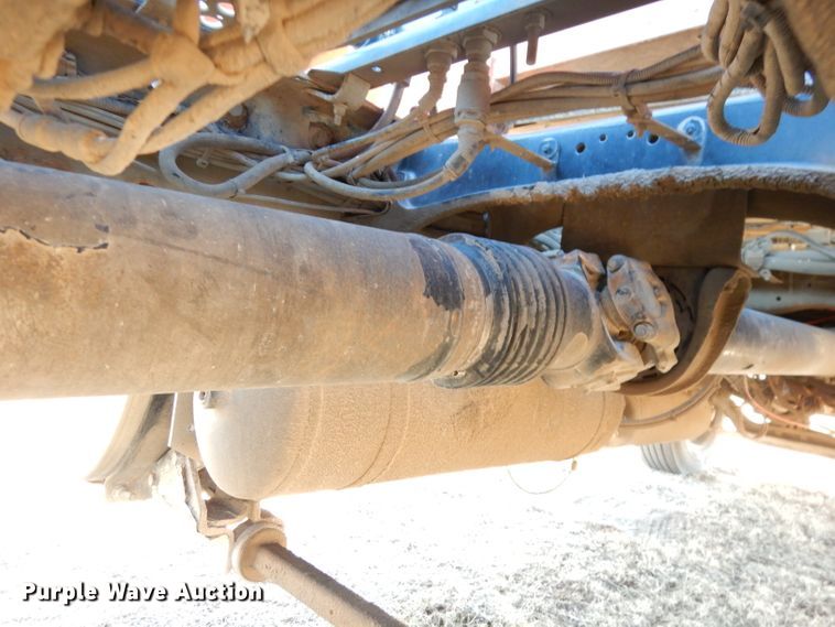 image for item DH8860 2015 Kenworth T880  semi truck