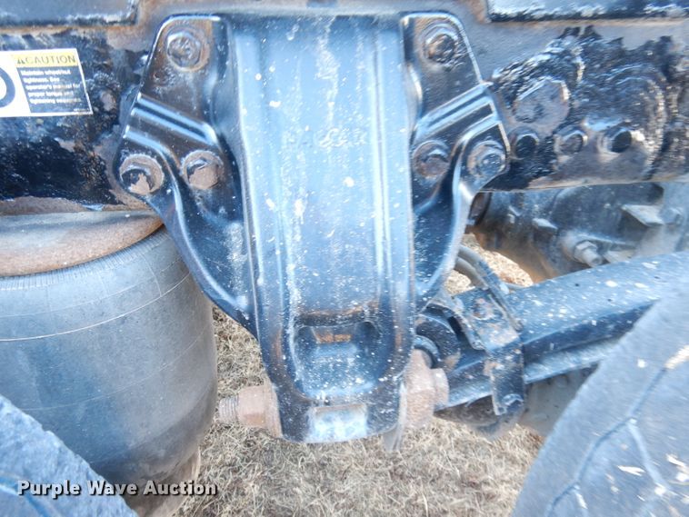 image for item DH8860 2015 Kenworth T880  semi truck