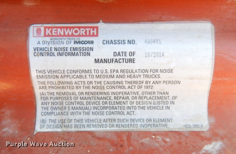 image for item DH8860 2015 Kenworth T880  semi truck